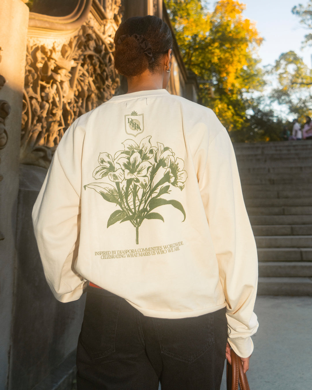 The Garden LS Tee – White Sand